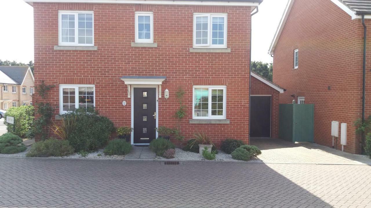 Flint Lodge Peacehaven Exterior foto